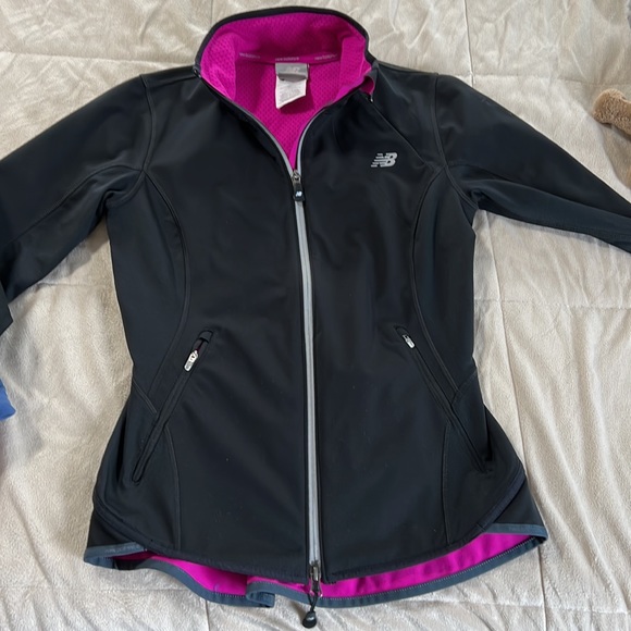 New Balance jacket - Picture 2 of 8